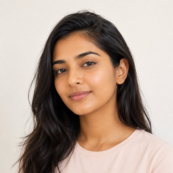 Neha R., 24